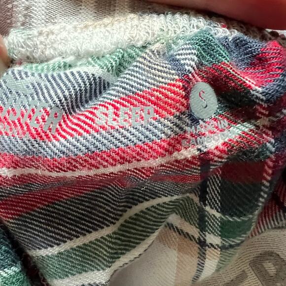 Hollister Plaid Flannel Pajama Set - Picture 6 of 10